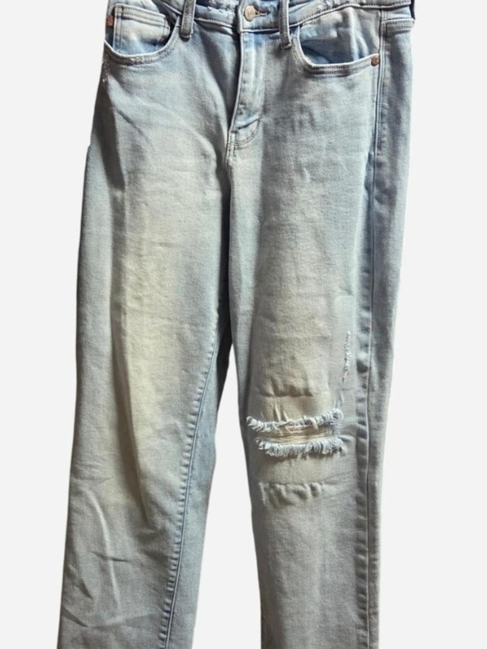 Judy Blue Light Wash Distressed Straight Jeans